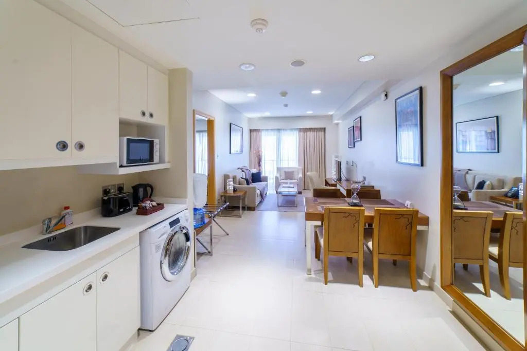 Levatio Hotel & Suites