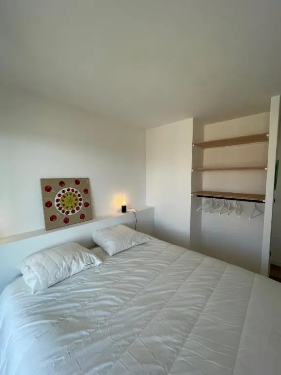 Cosy T3 proche plage. Fibre. Clim