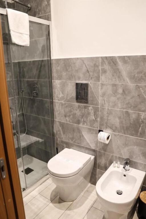 5 Santi Rooms