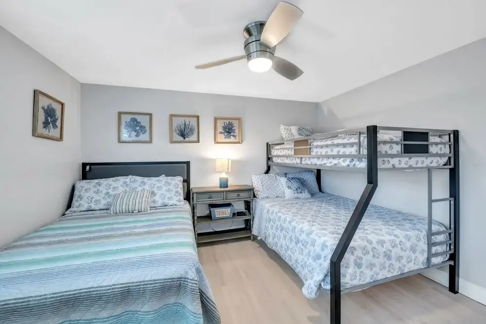 Cozy Tampa Oasis With Pool & Relaxing Vibes 3 Bedroom Home