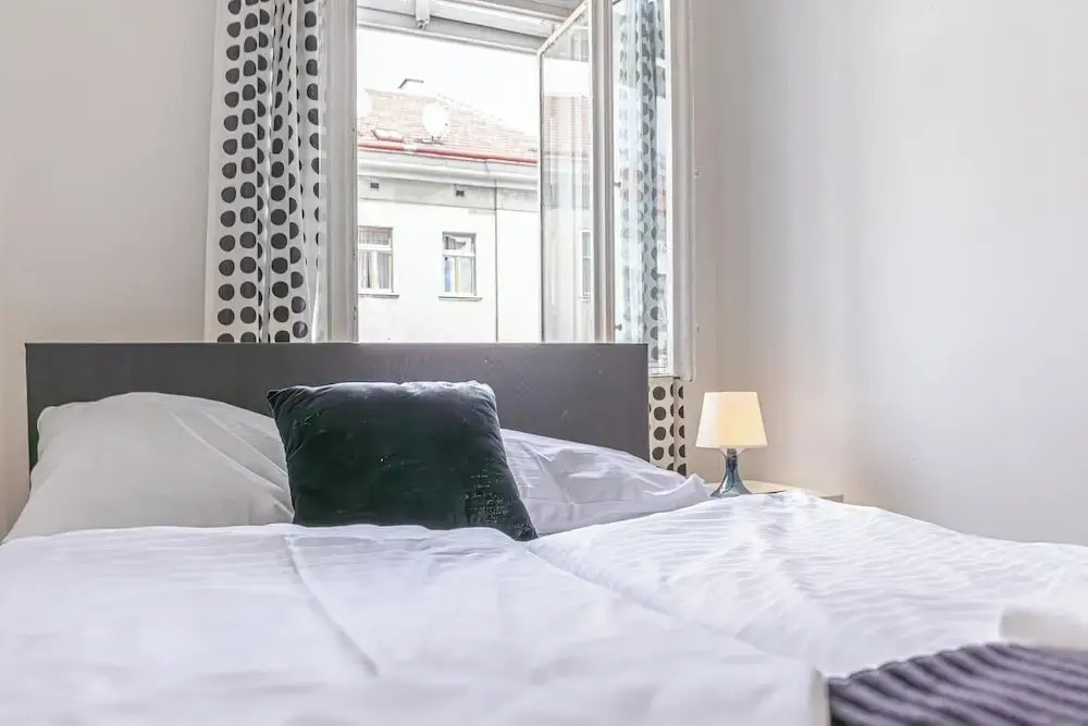 Private Room For Long Stay Stadthalle