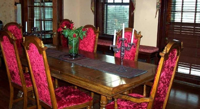 Kennedy Mansion Bed and Breakfast