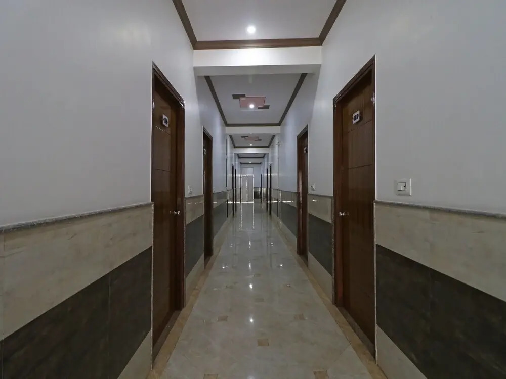 Hotel Raj palace