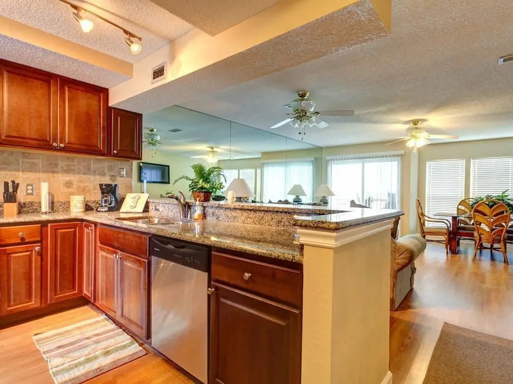 Surfside Six E - Two Bedroom Condo