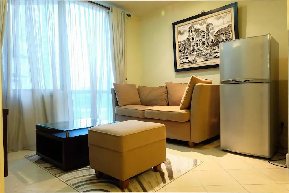 Exclusive 1 Bedroom Batavia Apartment by Travelio