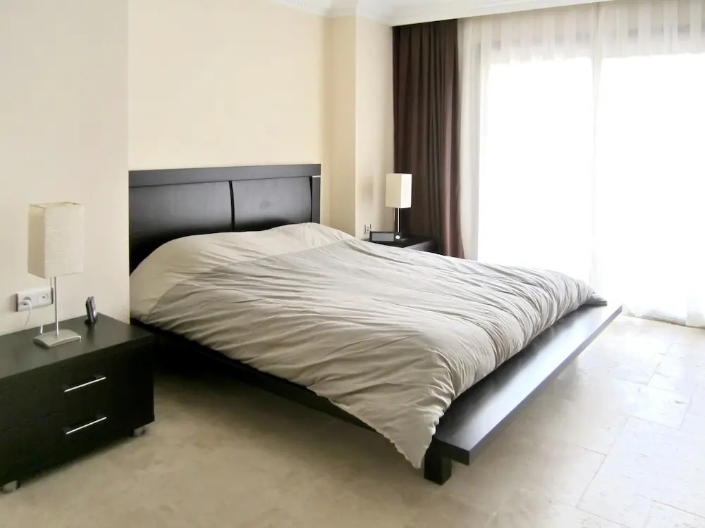 House With 4 Bedrooms in Kuşadası, With Private Pool and Enclosed Garden - 2 km From the Beach
