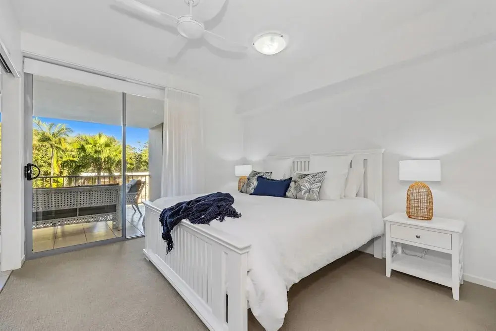 3BRM Poolside in the Heart of Casuarina
