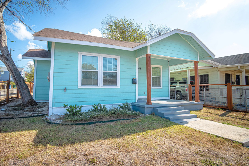 Cozy Remodeled 2br/1ba Near Downtown