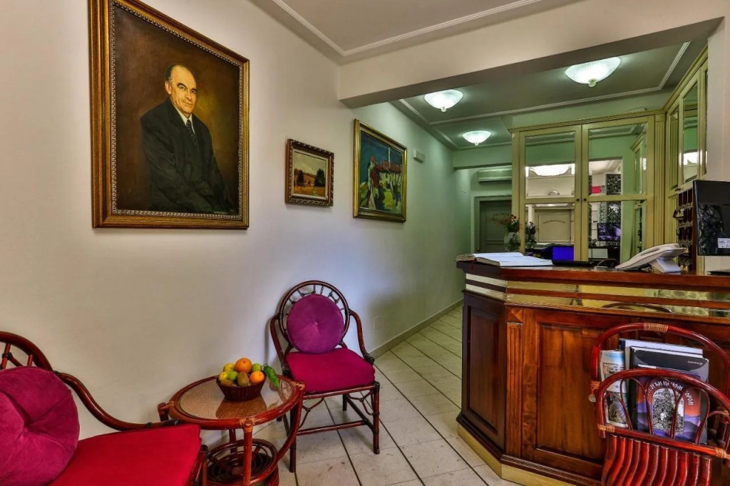 Villa Velzon Guesthouse