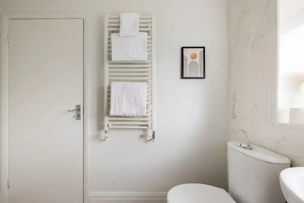 The Hendon Escape - Elegant 3bdr Flat