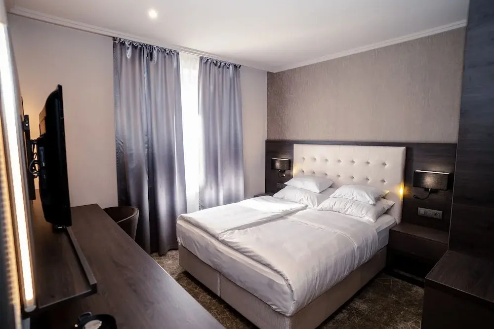 HOTEL EUROPA