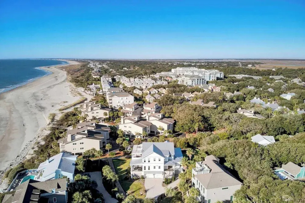 7 Beachwood East by Avantstay Ocean Views, Hot Tub, 7bdr