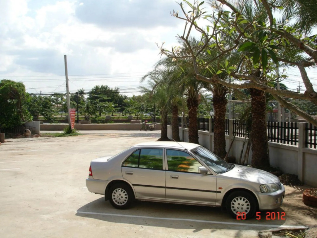 B2 Buriram Boutique & Budget Hotel