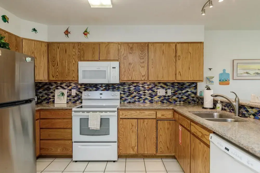 Caribbean Bliss - 3BR Condo Steps From Beach