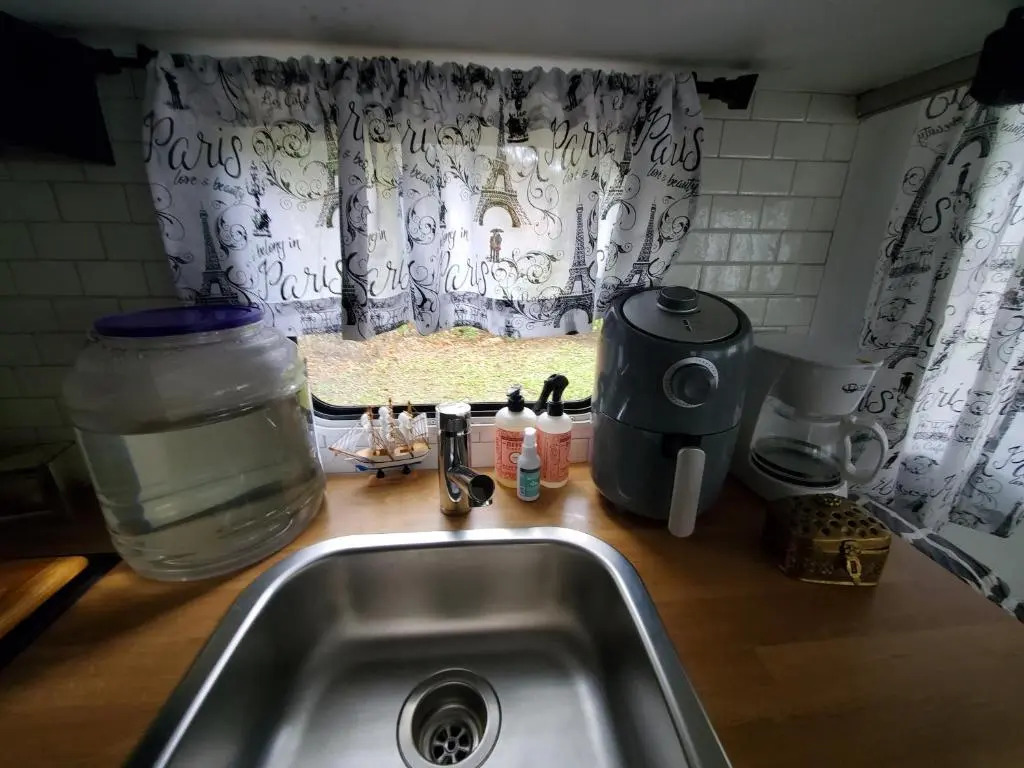 34ft Mobile Home Near Yale U