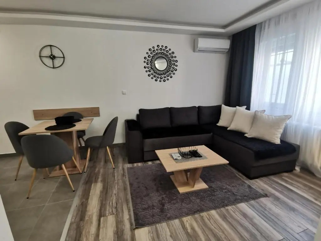 Apartments Isidora