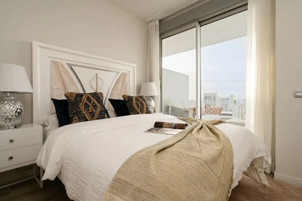 Nice Apartment With Shared Pool