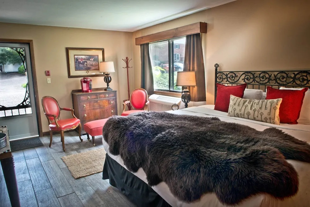 Maxwell Mansion Hotel