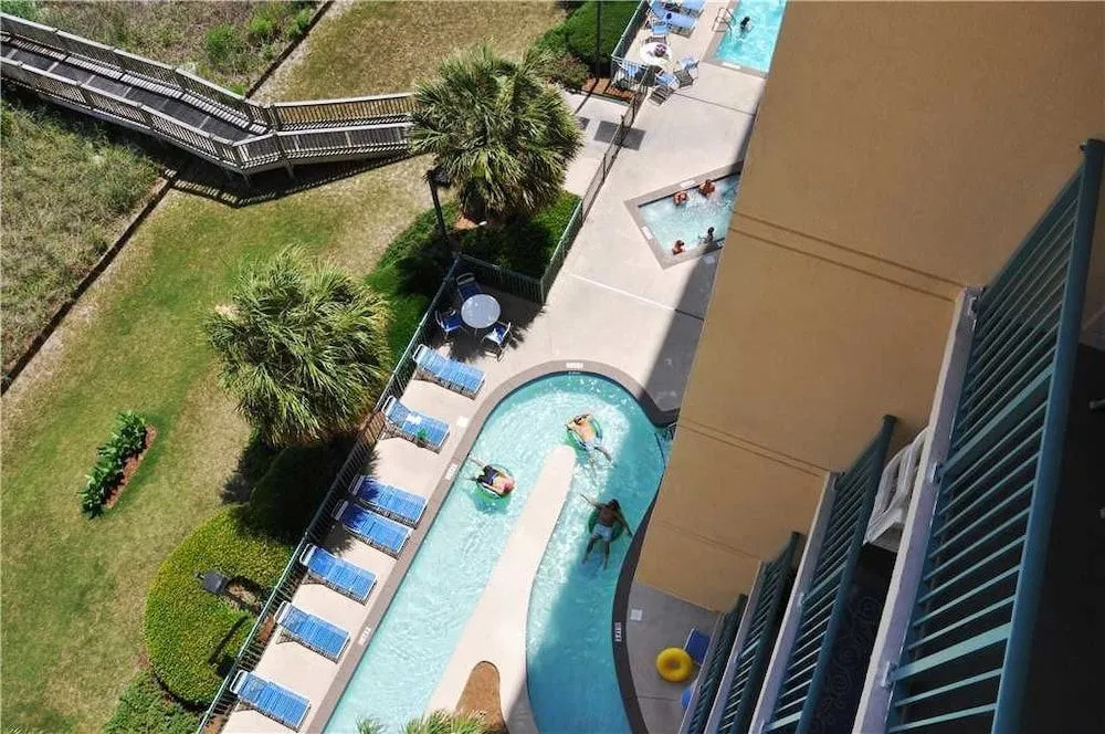 Verandas 701 - 4 Br condo by RedAwning