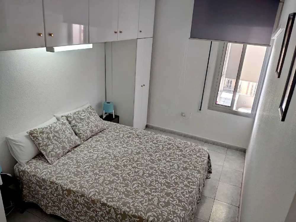 Apartment with One Bedroom in Benalmádena, with Wonderful Sea View, Pool Access And Enclosed Garden - 600 M From the Beach