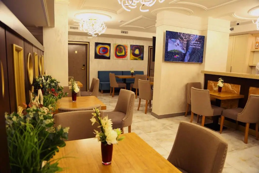 Grace Point Hotel