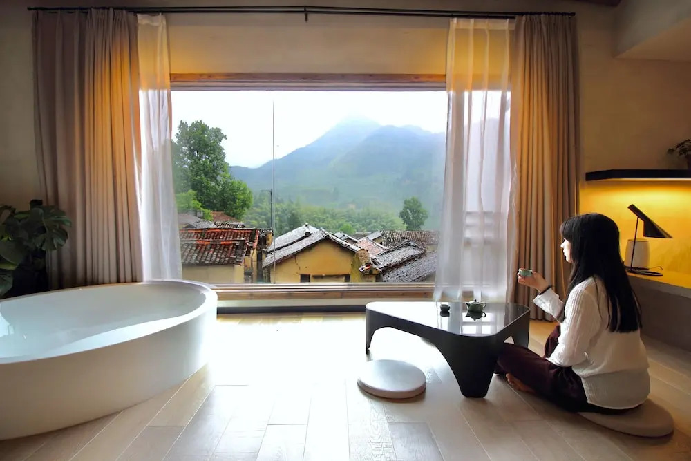 Cloud Community Guesthouse