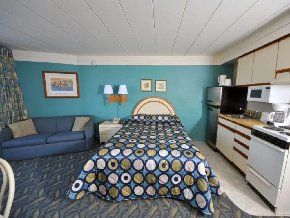 The Jolly Roger Motel