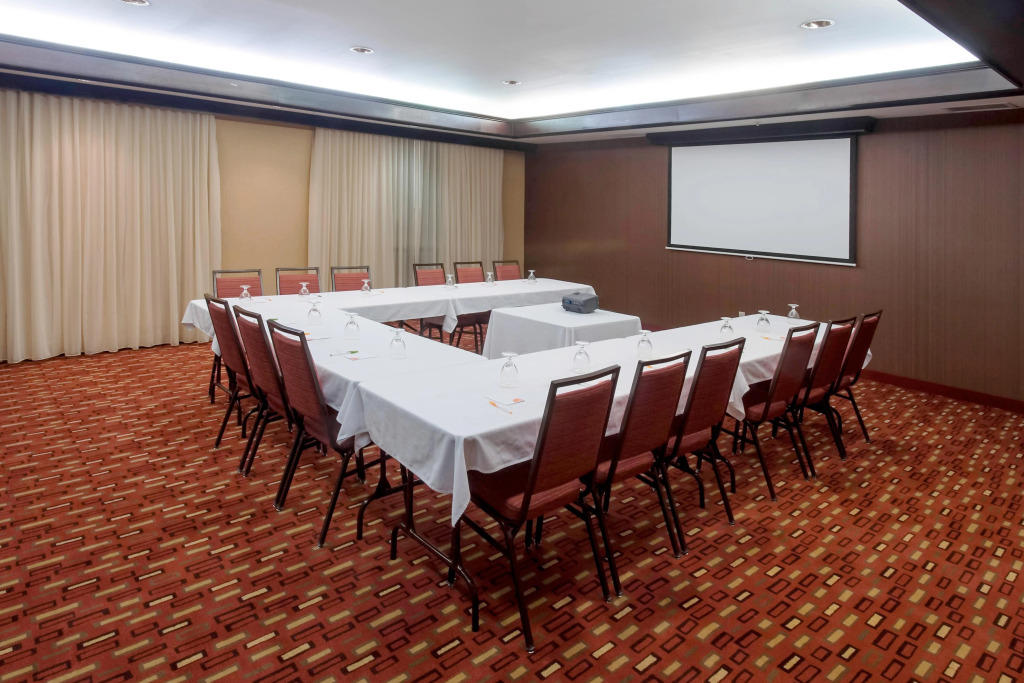 Courtyard by Marriott Lakeland