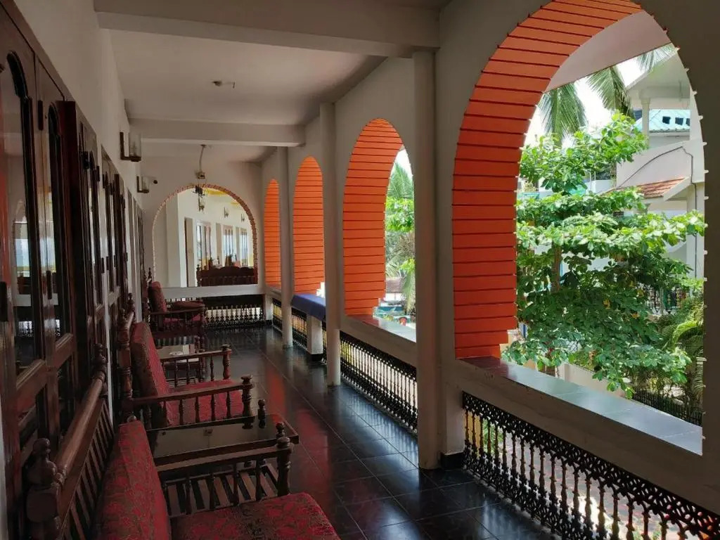 Beach Florra Inn