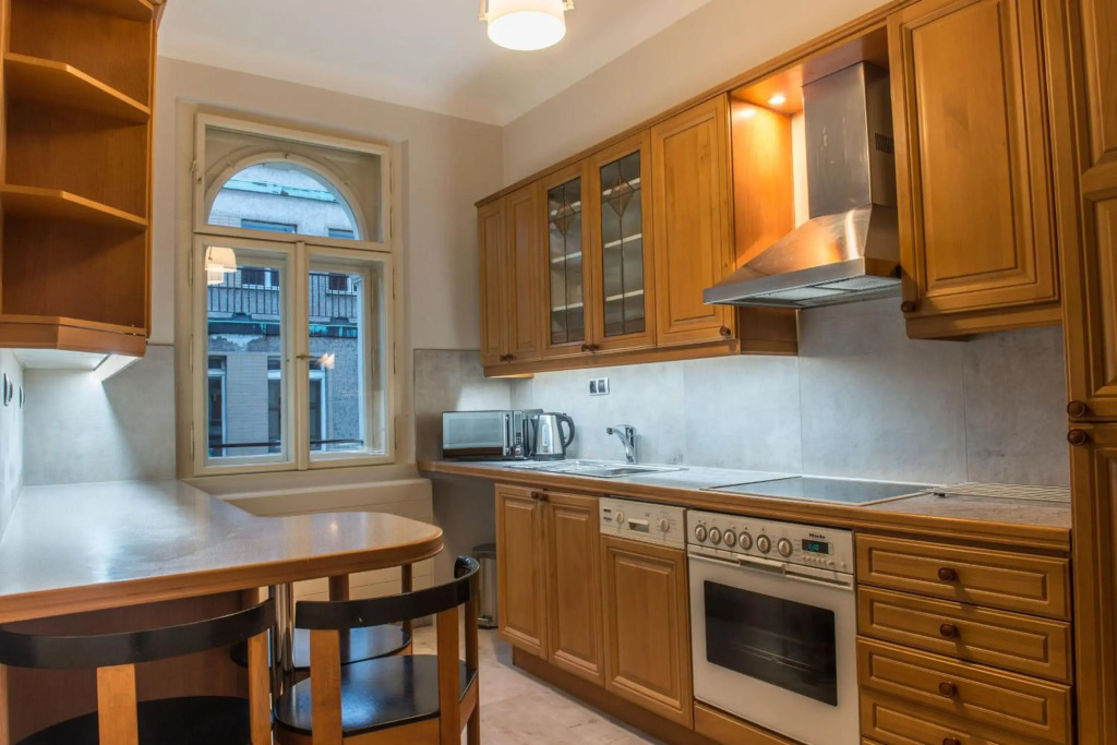 Exclusive 3 Bedroom Top-Notch Flat, GREAT LOCATION