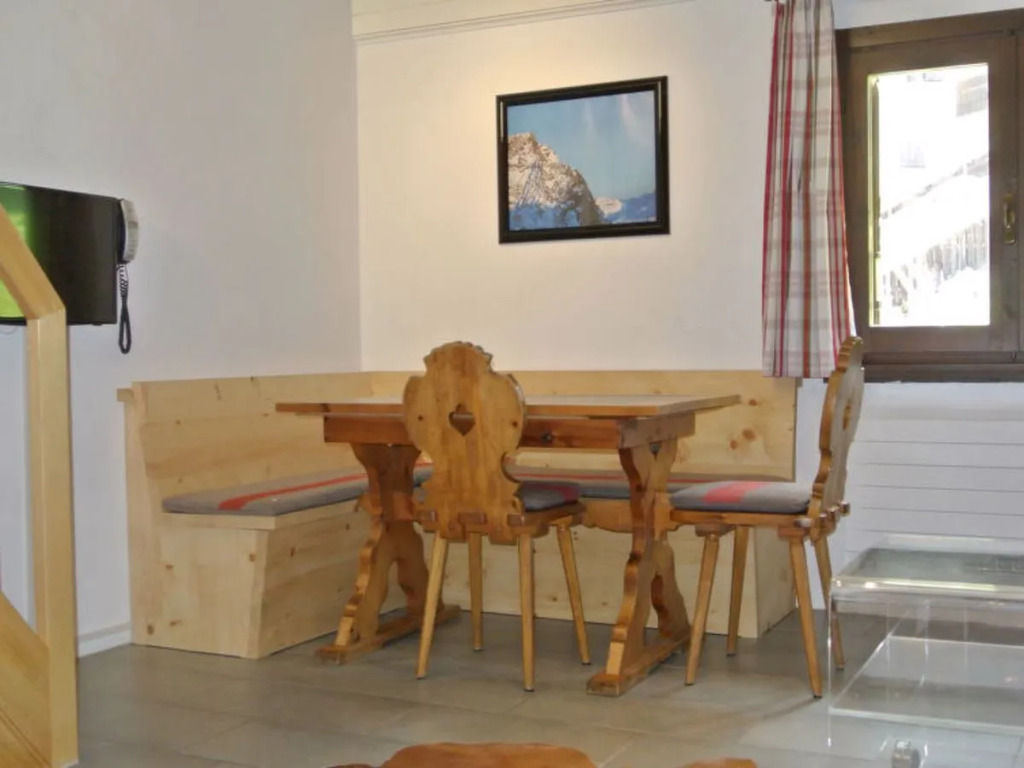 Apartment 241 Silvaplana-Surlej