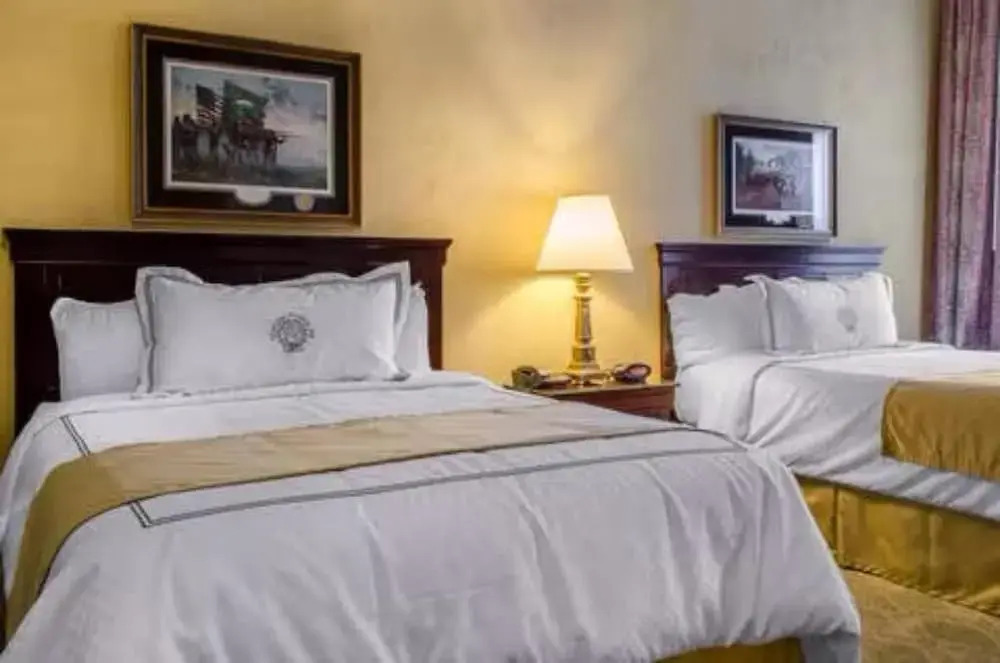 Heartland suites