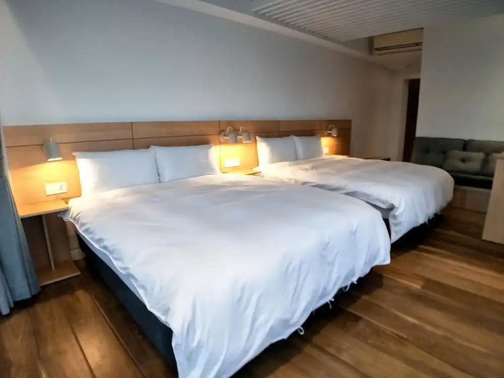 Dayspring Inn