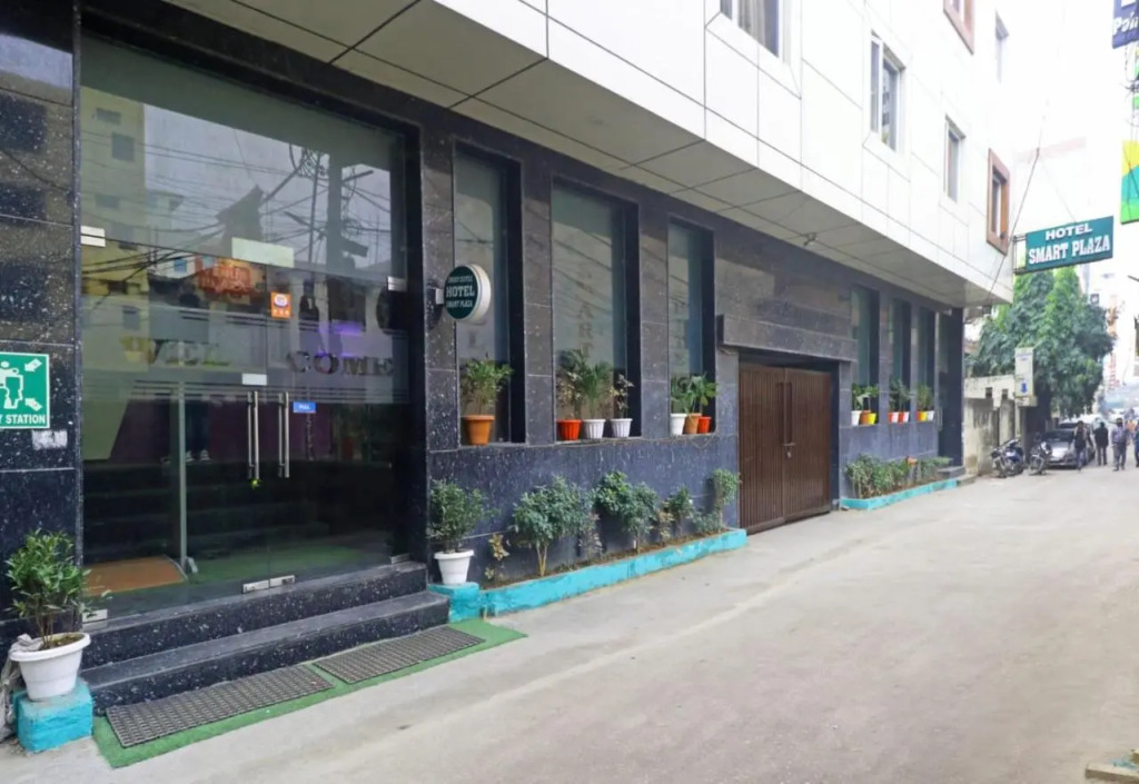 Hotel HSP Suites - Near IGI Airport, New Delhi