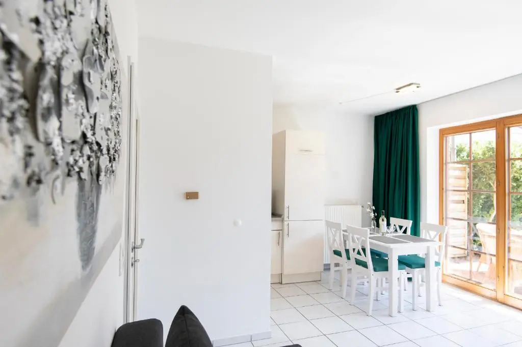 Alte Bergstrasse 6, Wohnung 3