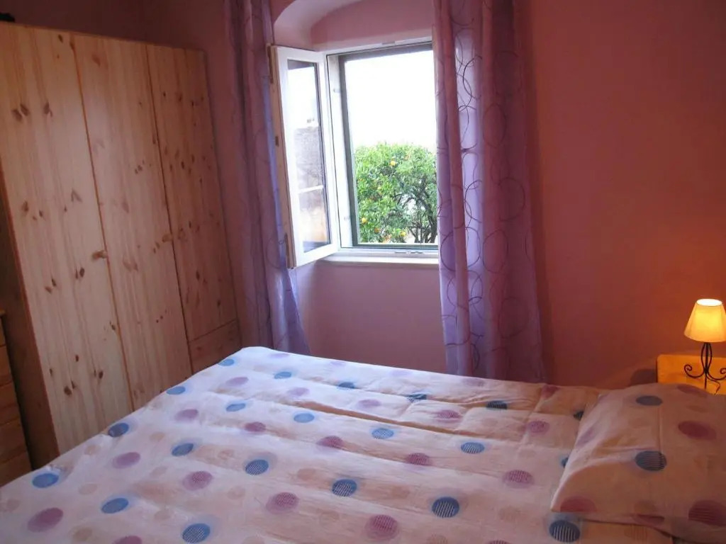 Apartment Siniša - 300 m from beach