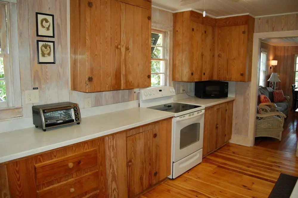 Summer Hill - 4 Br Home