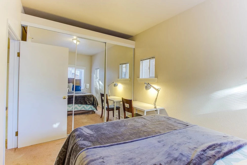 Cosy Berkeley Apartments Across UC Berkeley #121