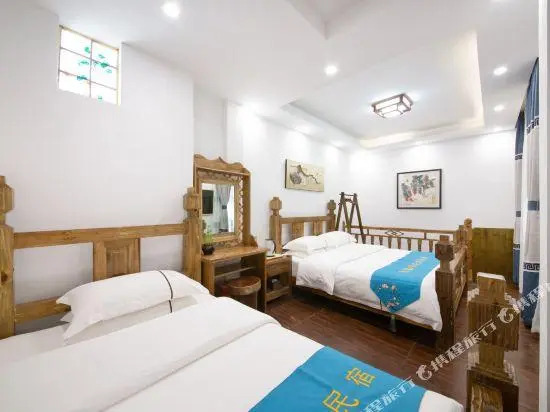 Xingfu Wutuobang Gufeng Qingshe Hostel