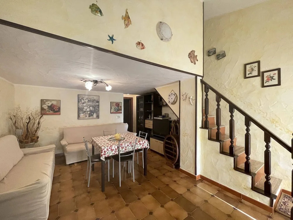 Cozy Apartment 50 mt From the sea
