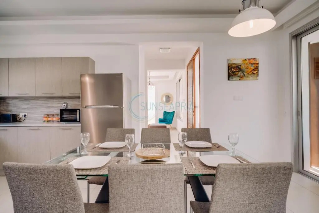 Dream 3bdr villa with private pool near the beach!