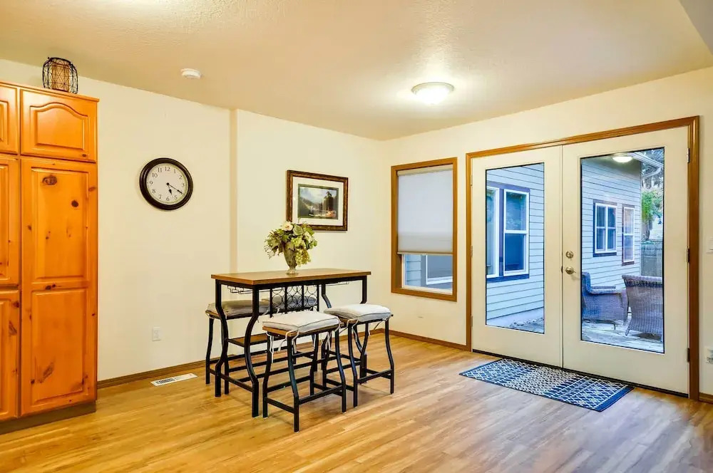 Milwaukie Home w/ Covered Porch: Dogs Welcome!