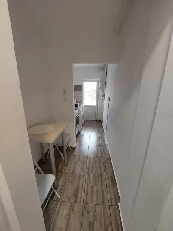 Apartament 1 camera