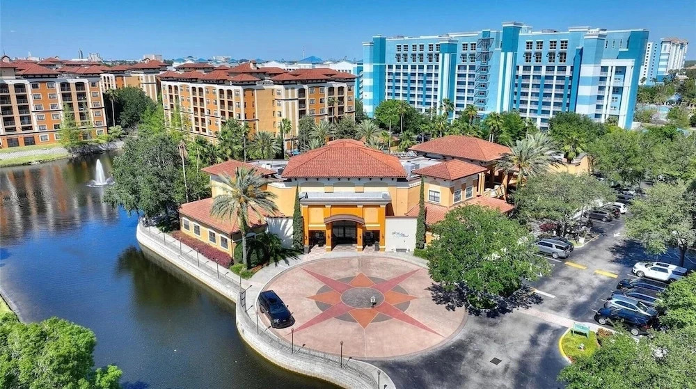 Apt Resort 3br, Sleeps 10 Disney 10 min