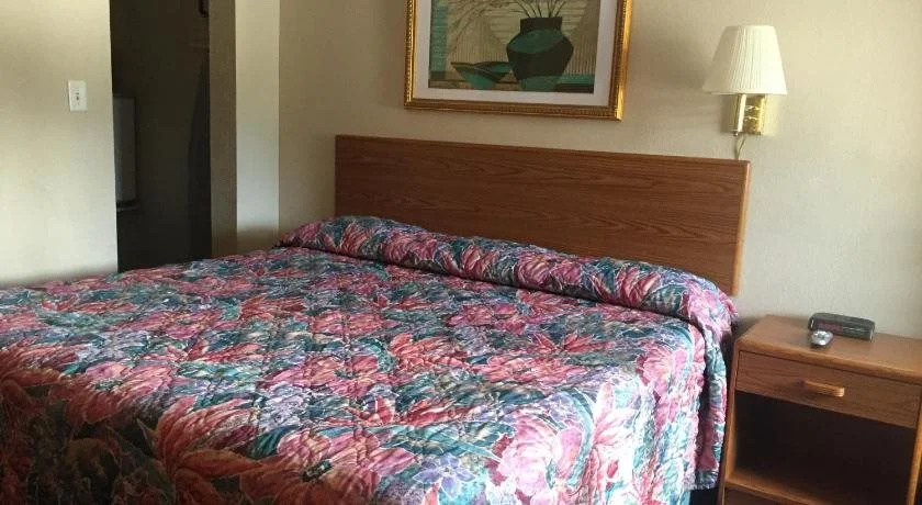 West Motel