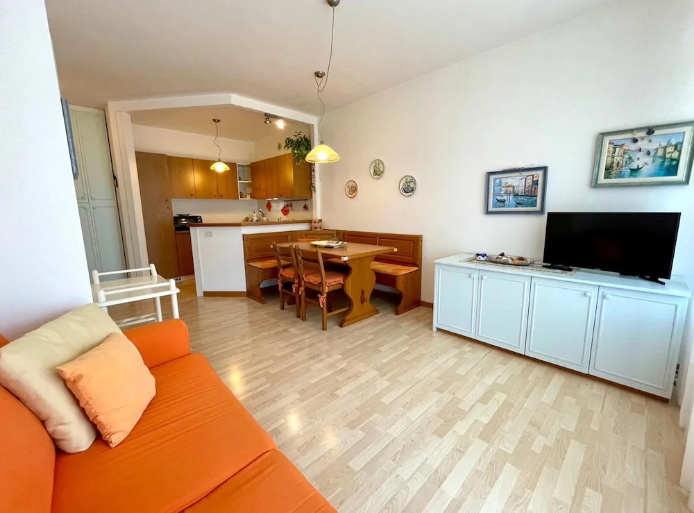 Beachfront Flat With a Stunning Terrace