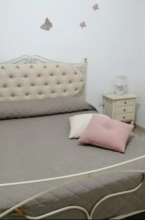 Elisea House
