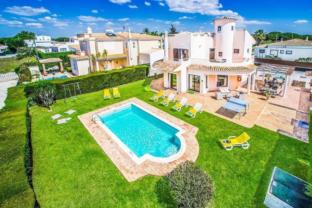 Villa Charlota