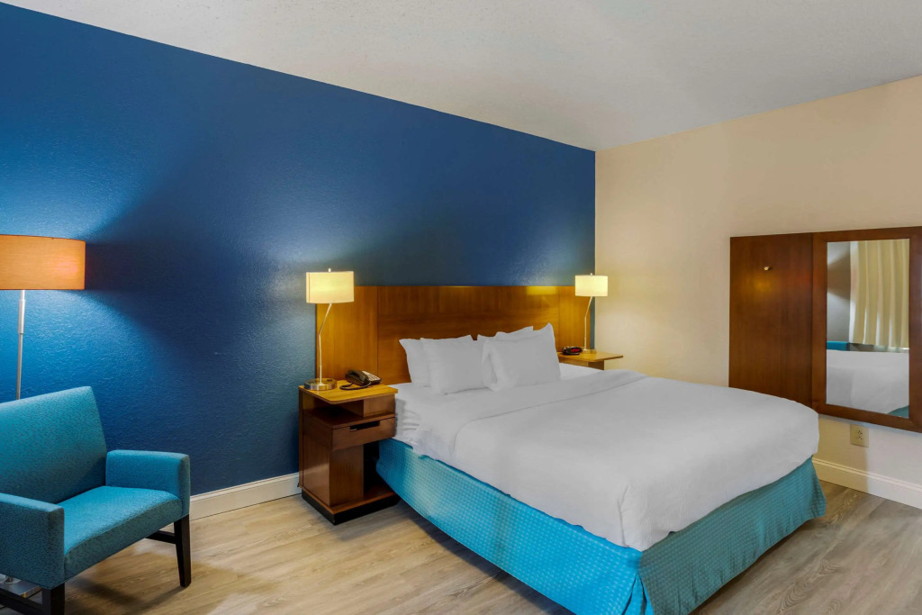 Comfort Inn & Suites Mt Laurel-Philadelphia