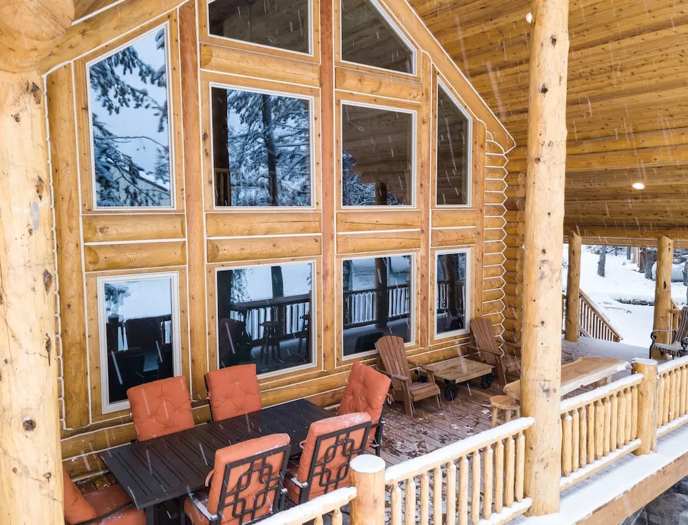 Lumberjack Lodge